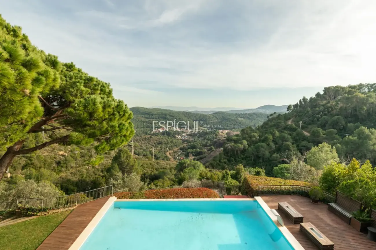 Résidence de luxe exclusive à Sant Feliu de Codines