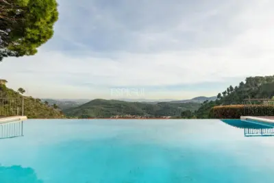 Résidence de luxe exclusive à Sant Feliu de Codines