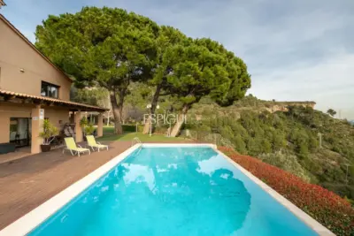 Résidence de luxe exclusive à Sant Feliu de Codines