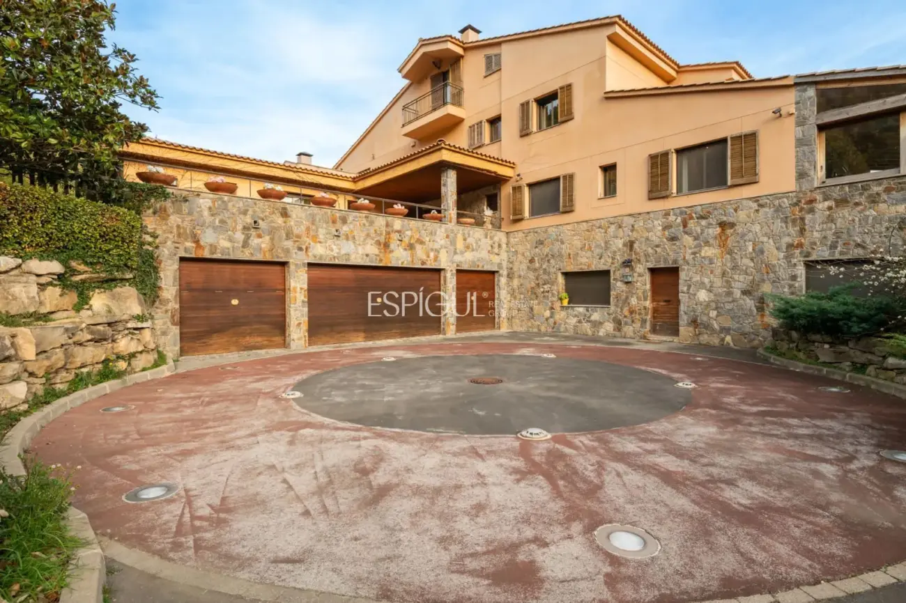 Résidence de luxe exclusive à Sant Feliu de Codines
