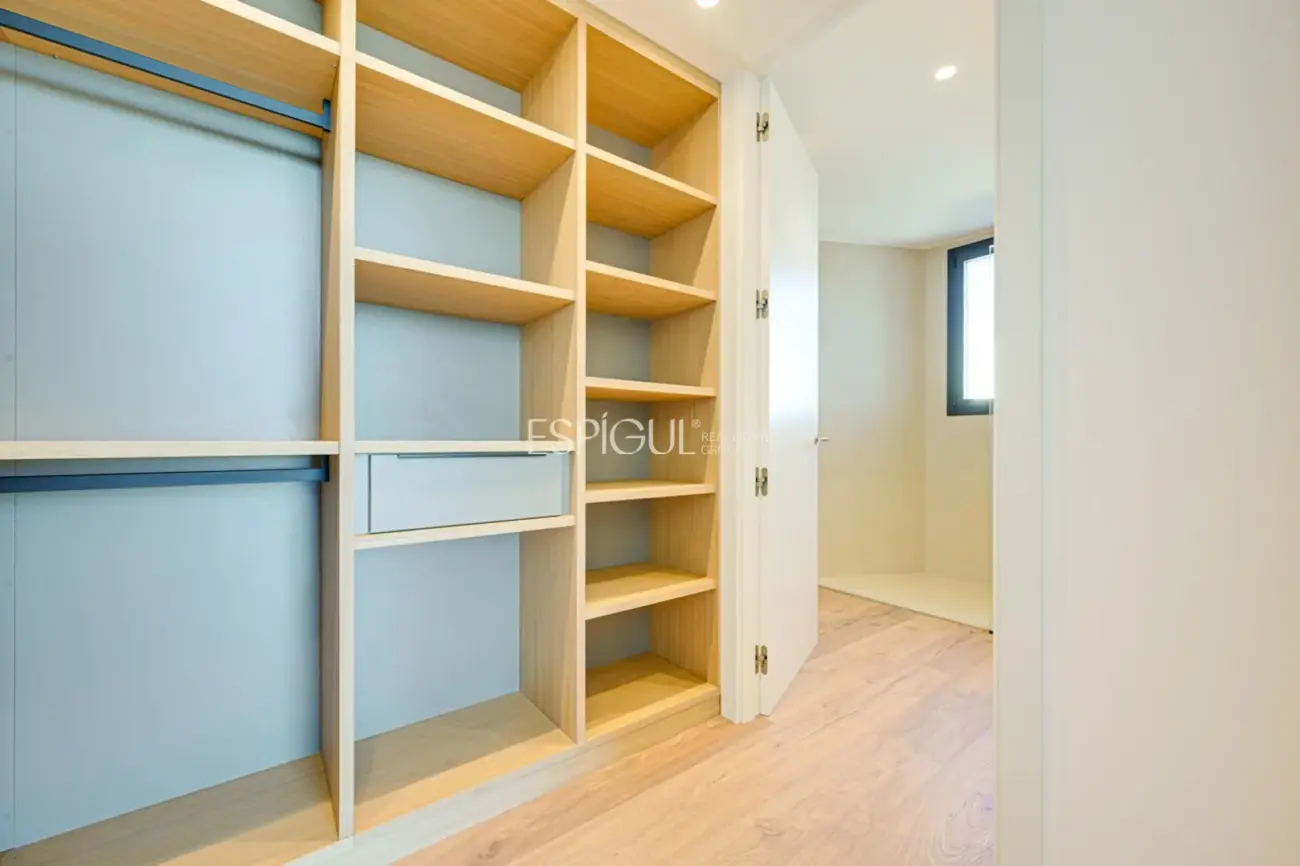 Exclusiva villa con vistas panorámicas al mar en Cim d’Aro.