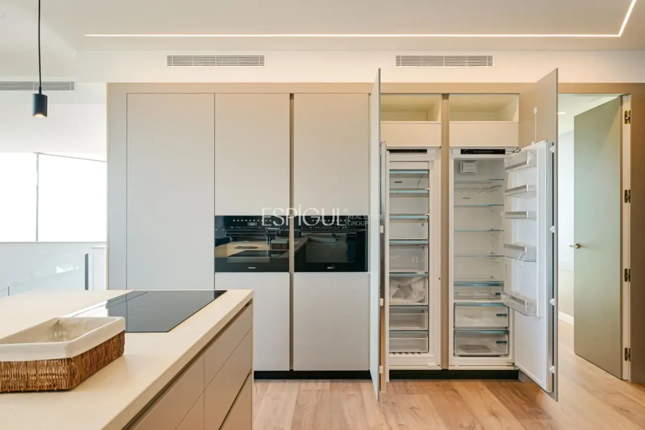 Exclusiva villa con vistas panorámicas al mar en Cim d’Aro.