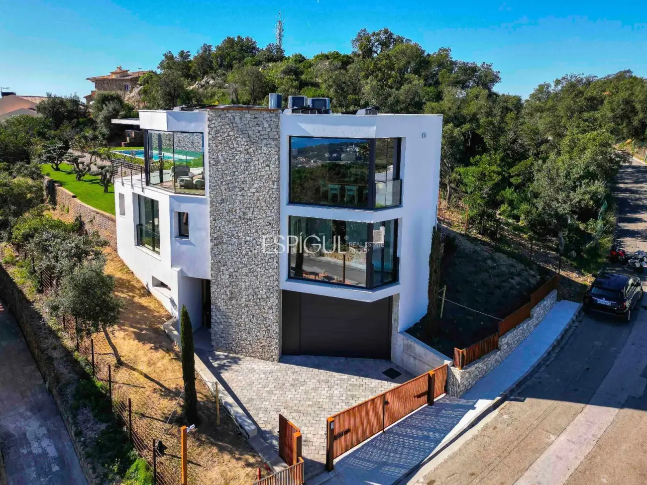 Эксклюзивная вилла с панорамными видами на море в Cim d’Aro.