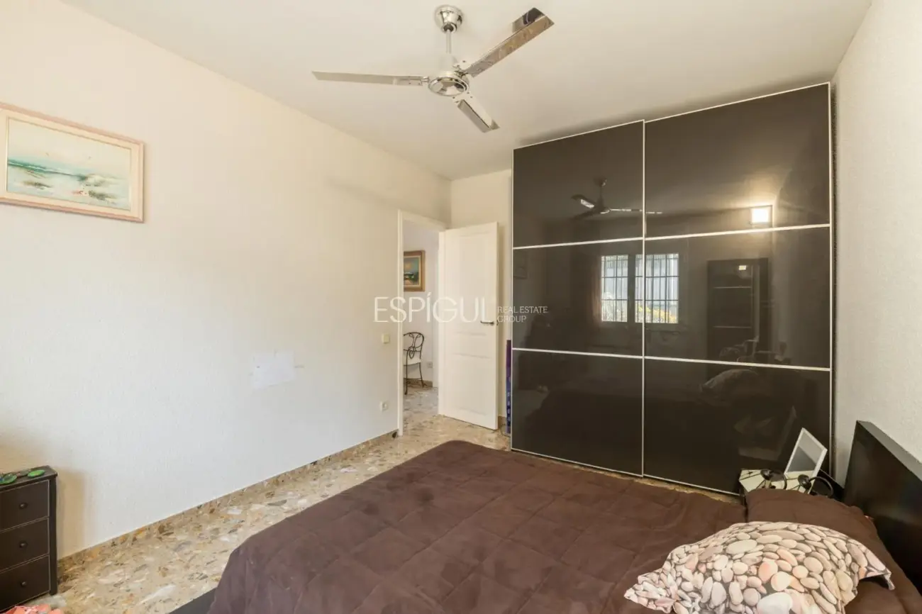 Hübsches, freistehendes Chalet mit Meerblick, 500 Meter vom Strand entfernt