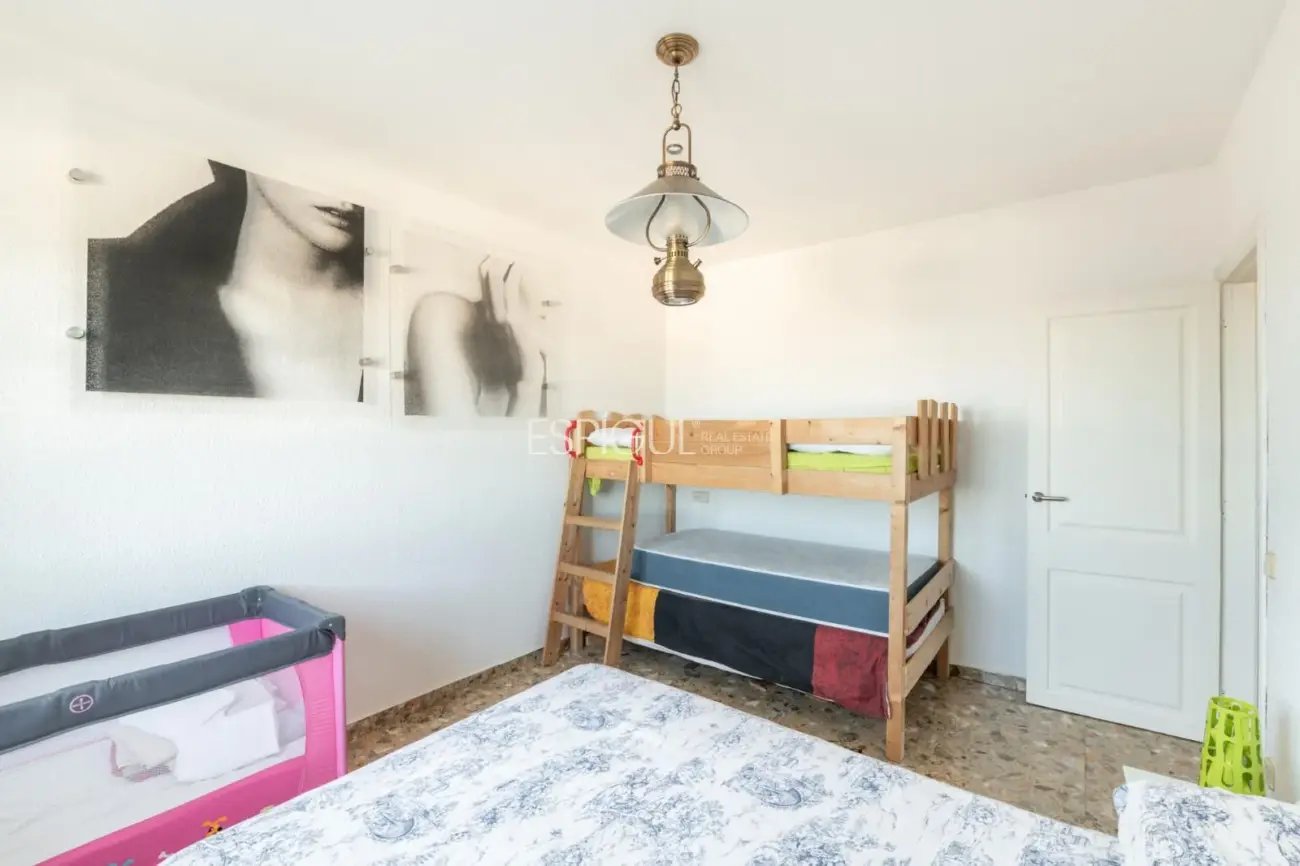 Hübsches, freistehendes Chalet mit Meerblick, 500 Meter vom Strand entfernt