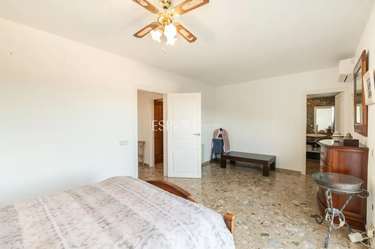 Hübsches, freistehendes Chalet mit Meerblick, 500 Meter vom Strand entfernt