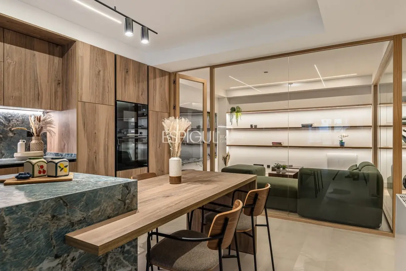 Exclusivo piso en venta reformado en Barrio Salamanca, Madrid.