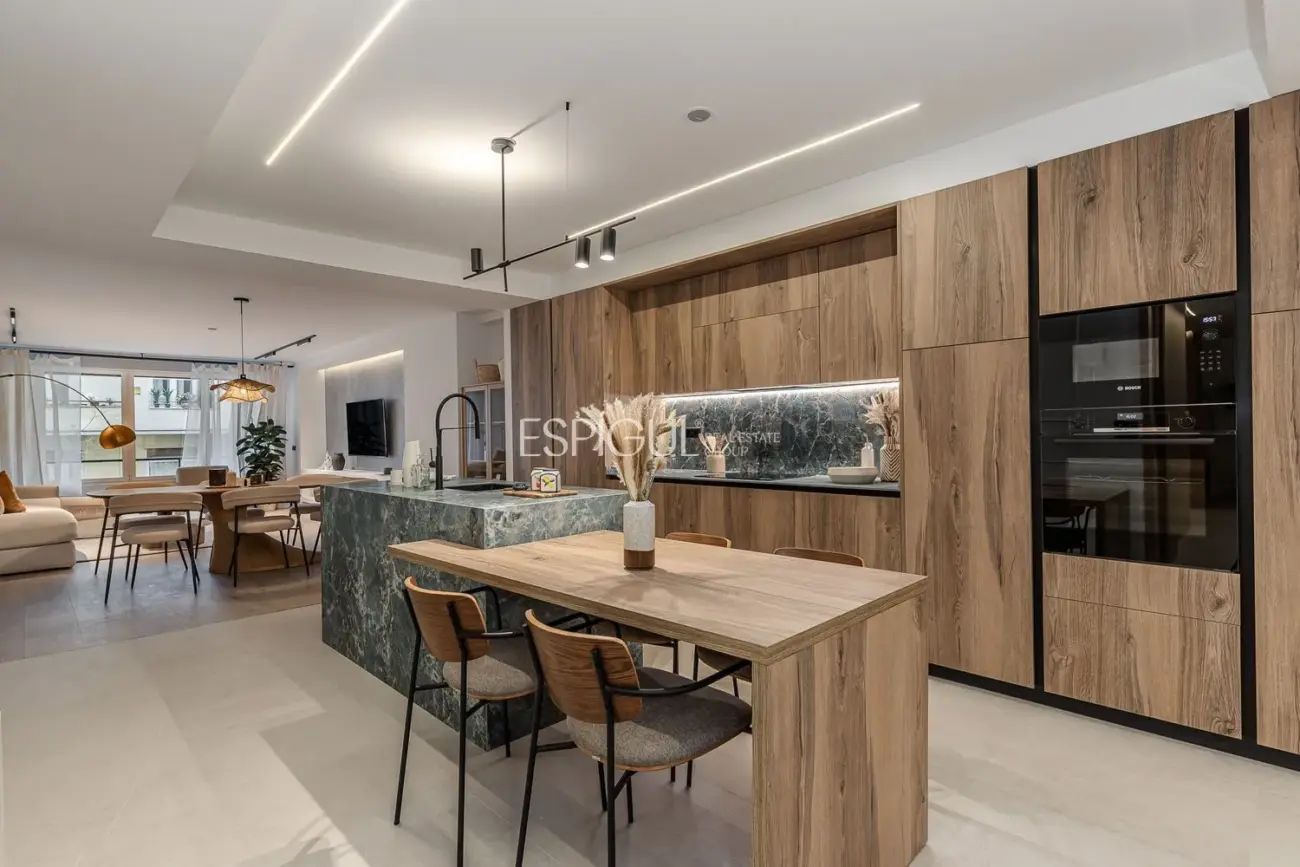 Exclusivo piso en venta reformado en Barrio Salamanca, Madrid.