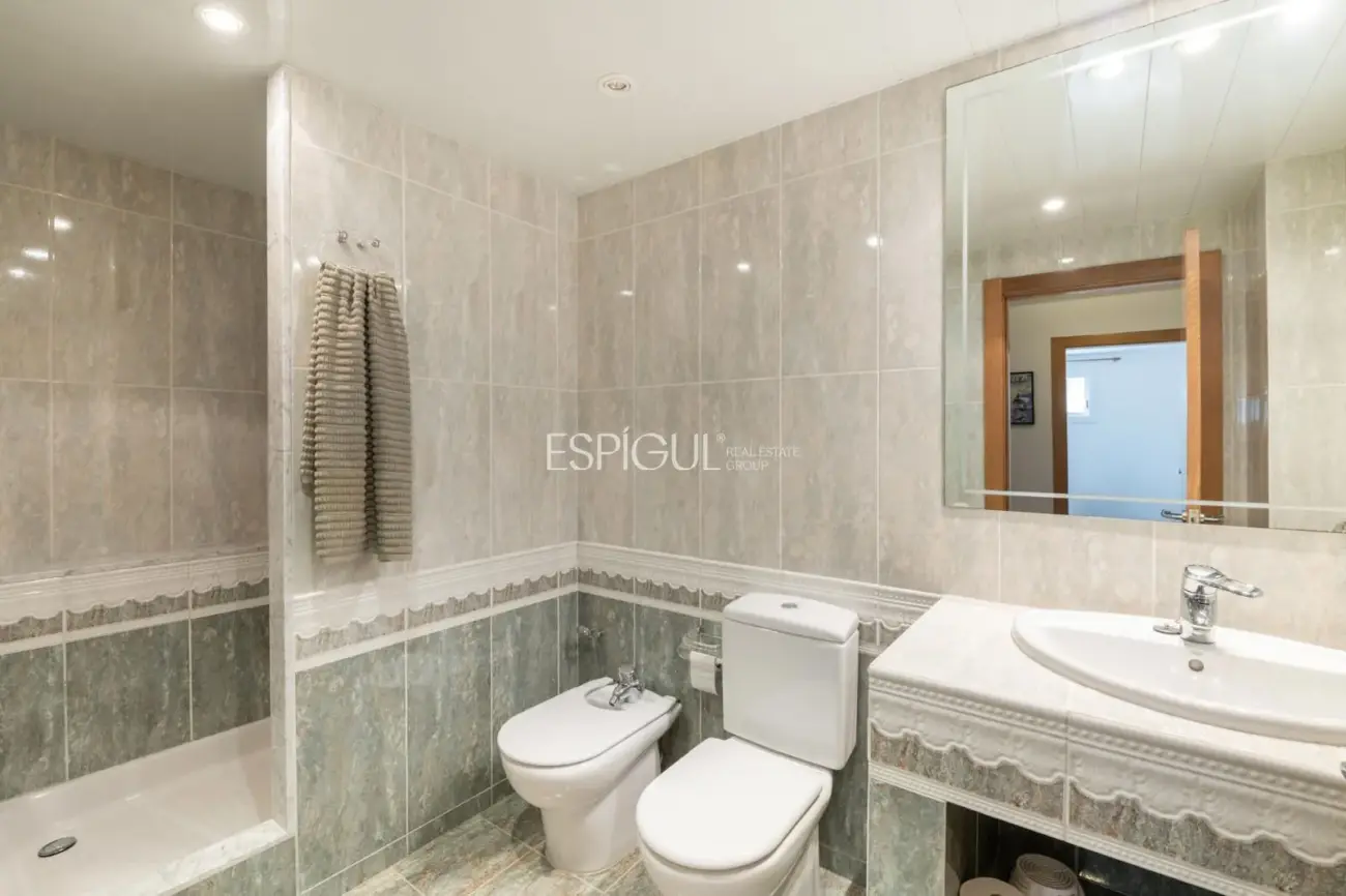 Exklusiver Aussichtspunkt in Arenys de Mar: Licht, Meer und Privatsphäre.