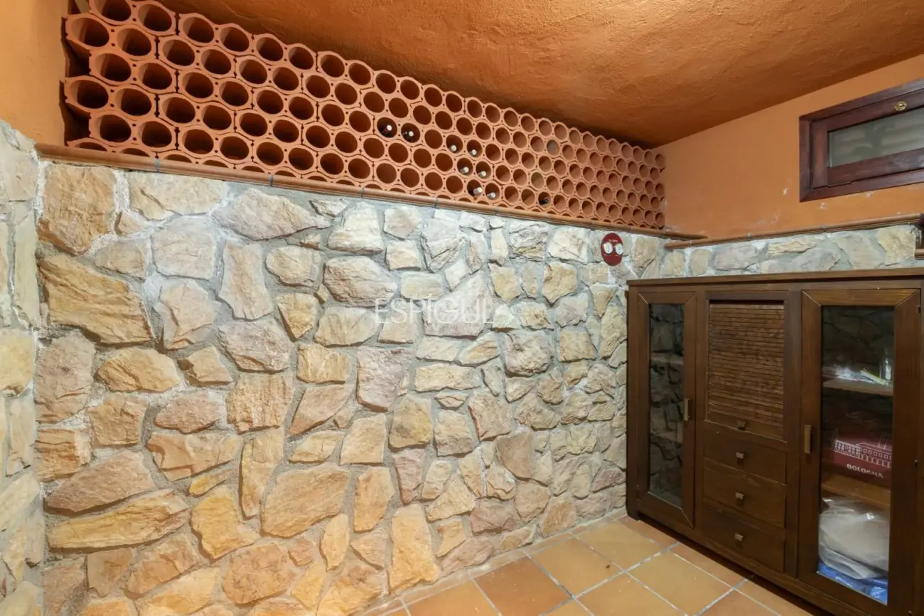 Exklusiver Aussichtspunkt in Arenys de Mar: Licht, Meer und Privatsphäre.