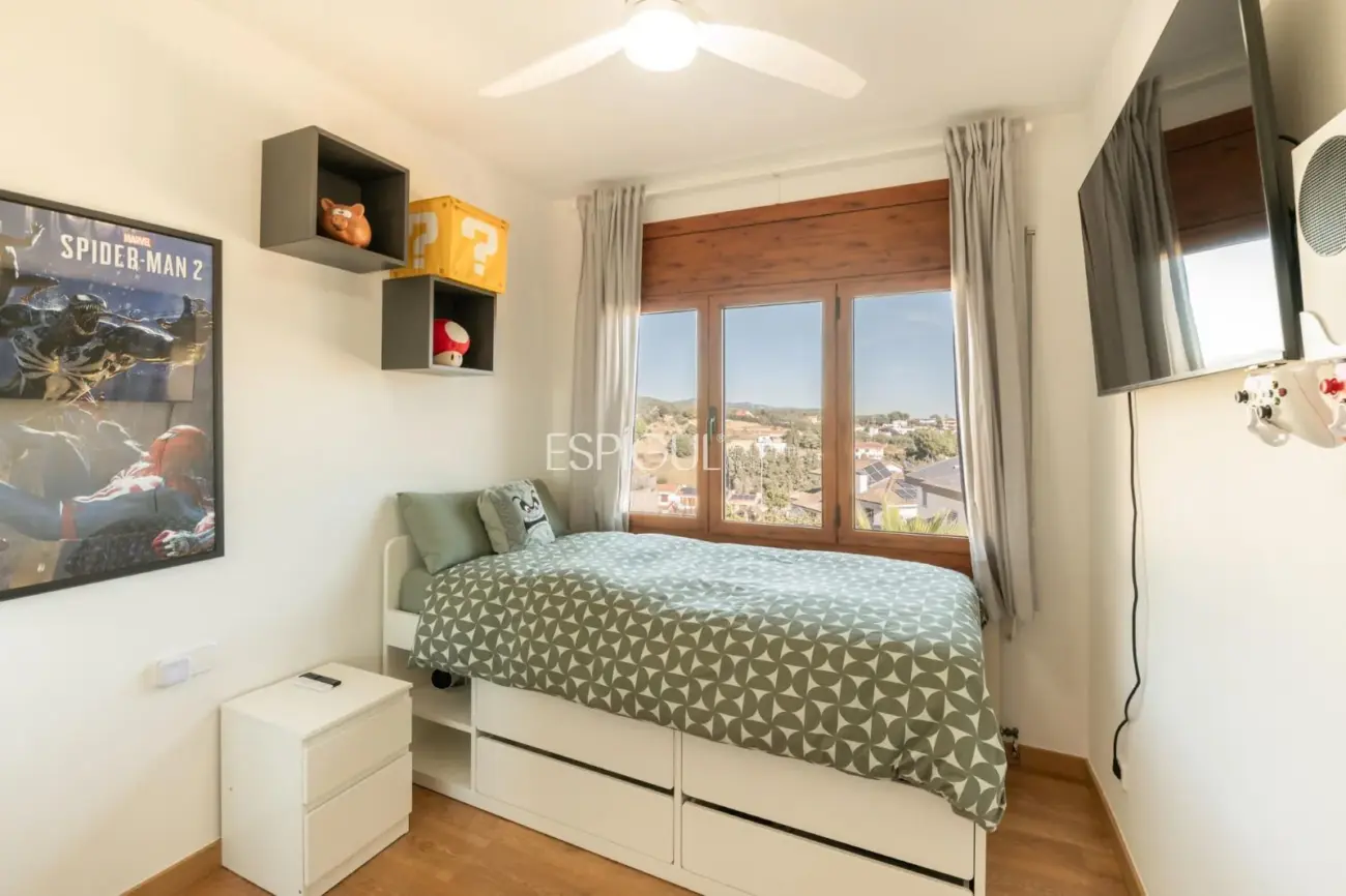 Exklusiver Aussichtspunkt in Arenys de Mar: Licht, Meer und Privatsphäre.