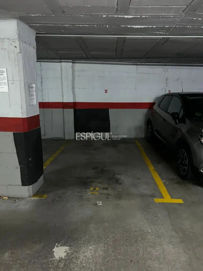 Parquing en venta en Calle Barcelona