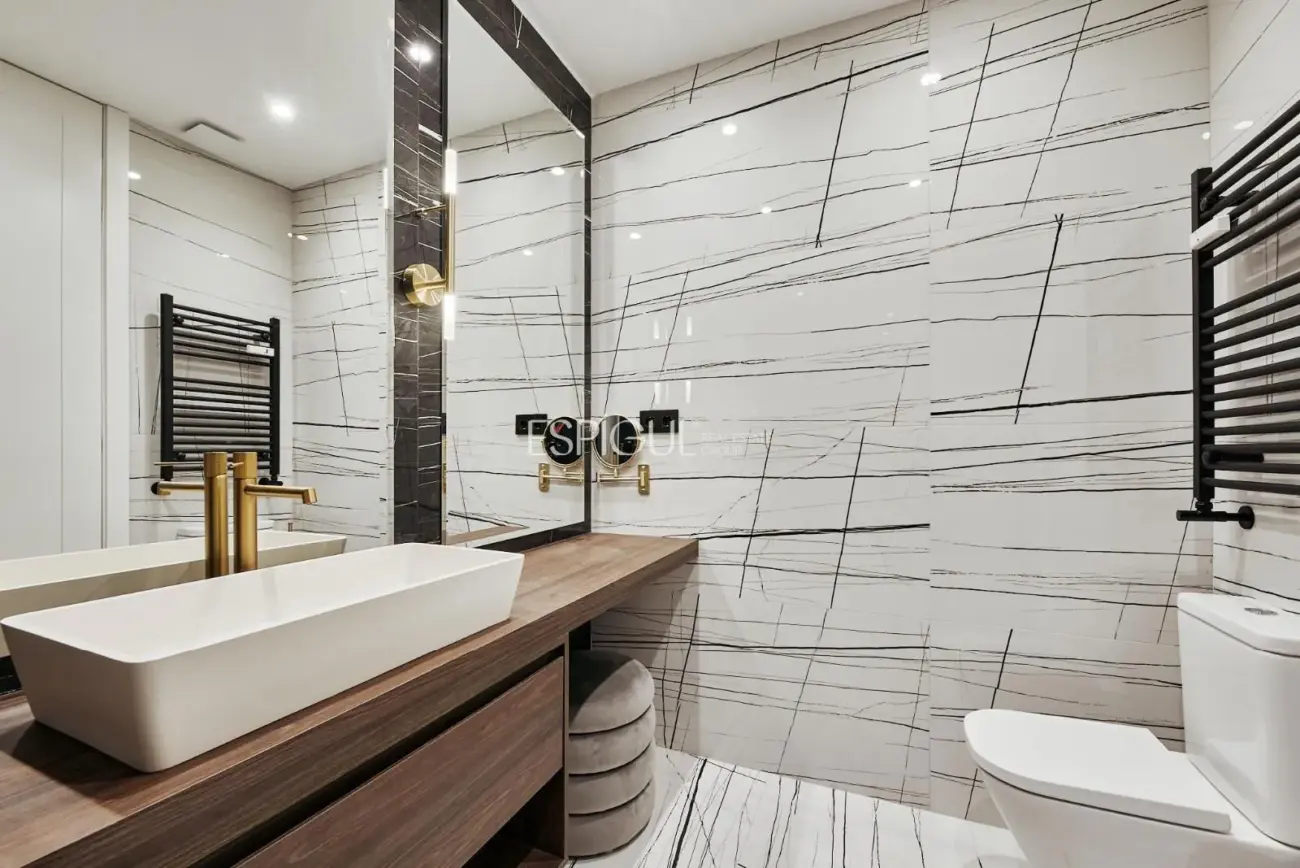 Piso a estrenar en Lista 3 habitaciones con terraza y plaza de garaje.