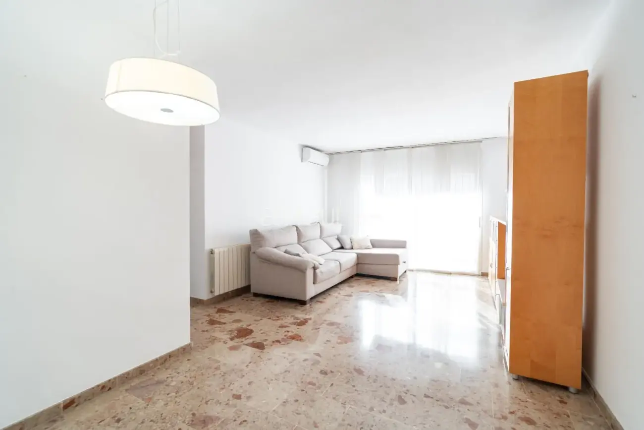 Pis al centre de Girona