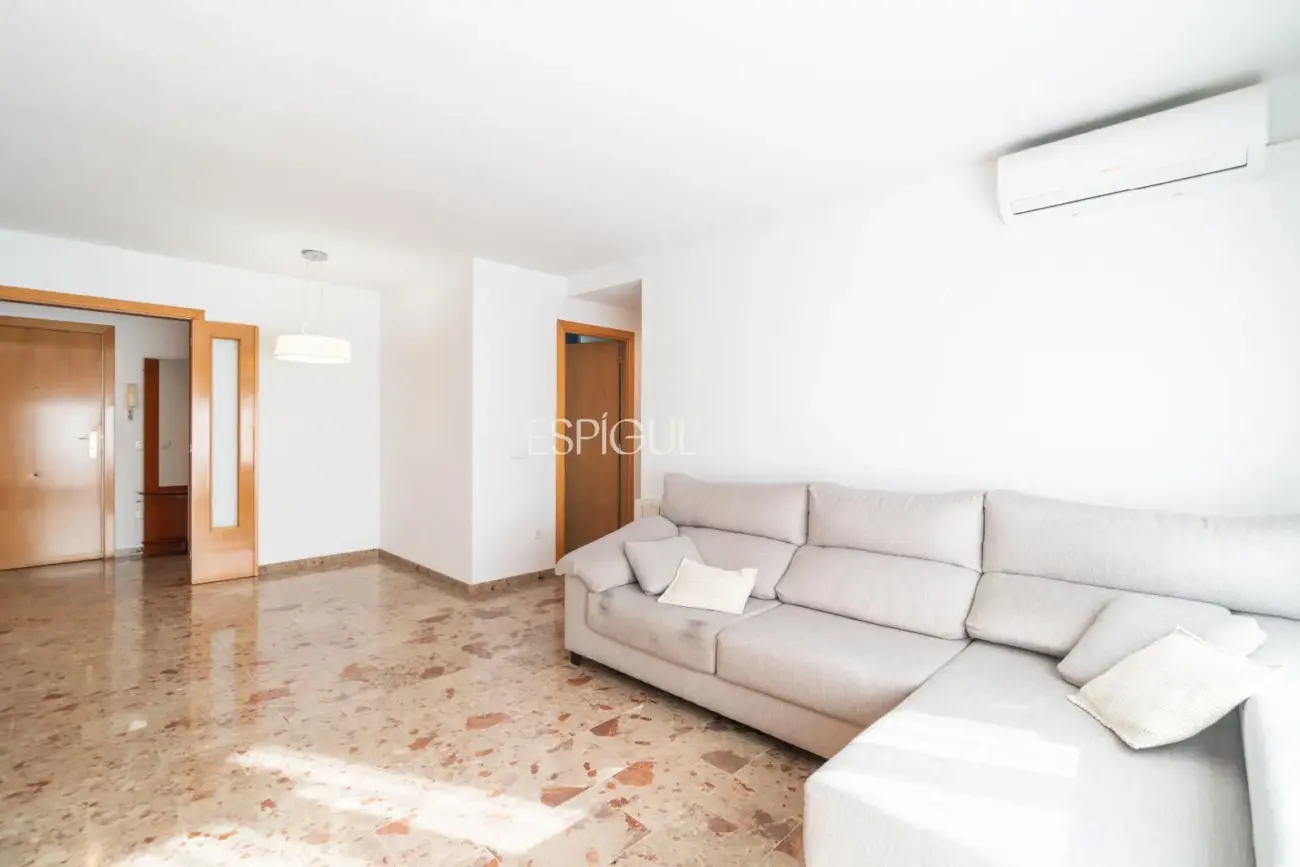 Pis al centre de Girona