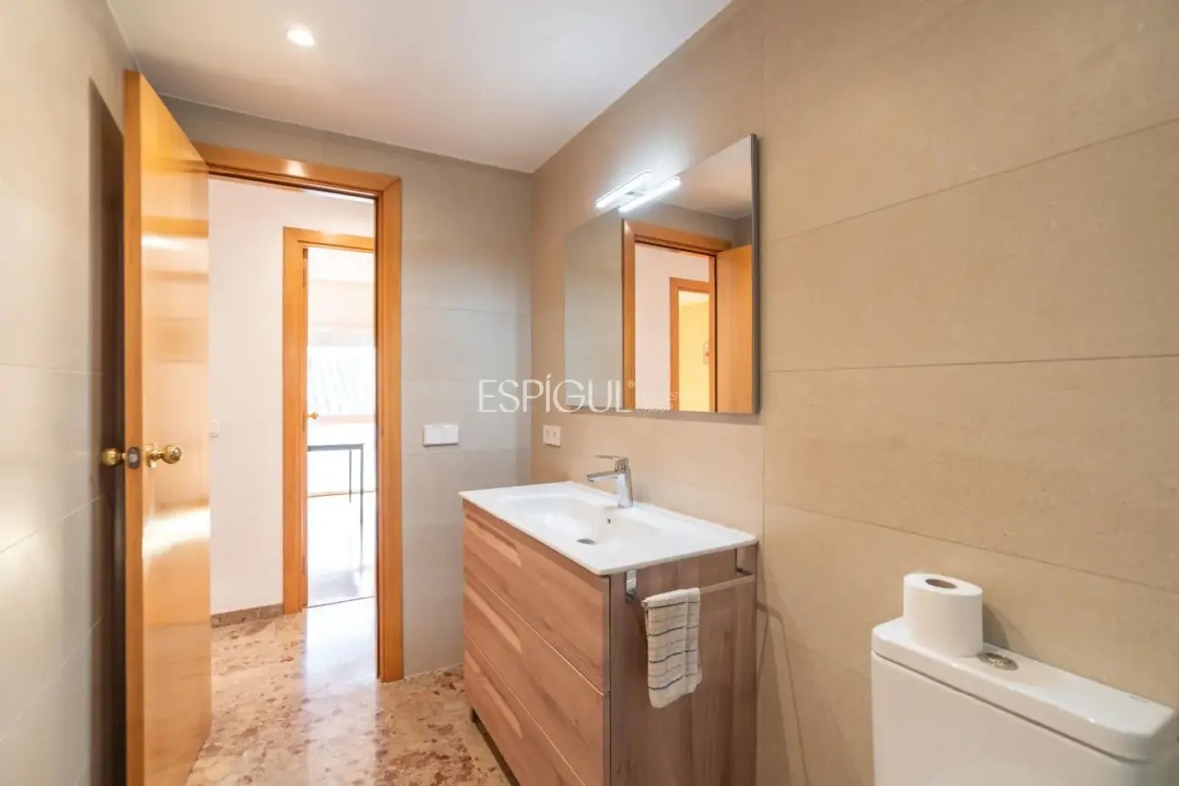 Pis al centre de Girona