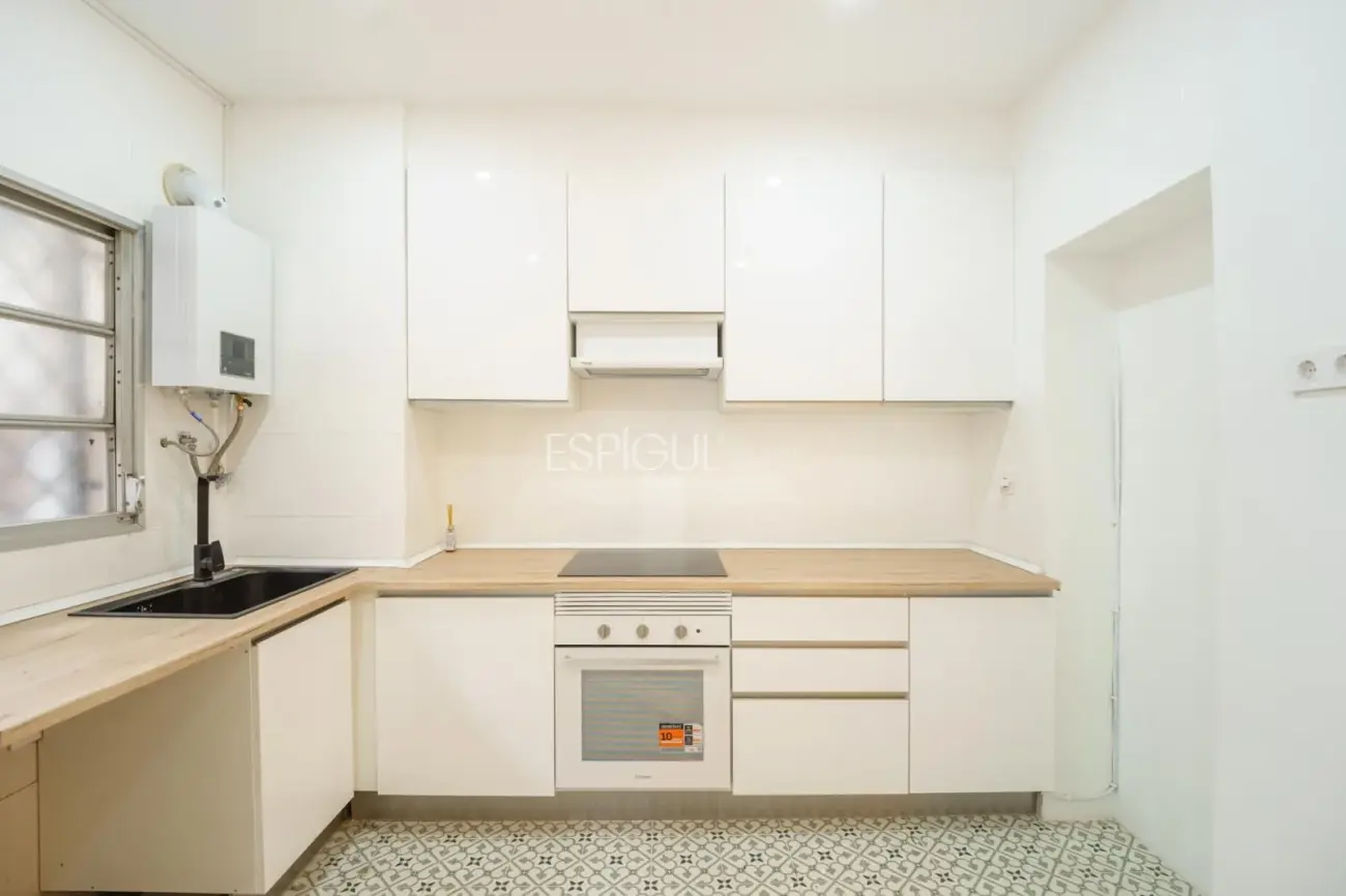 Pis en venda amb terrassa a la Sagrada Família