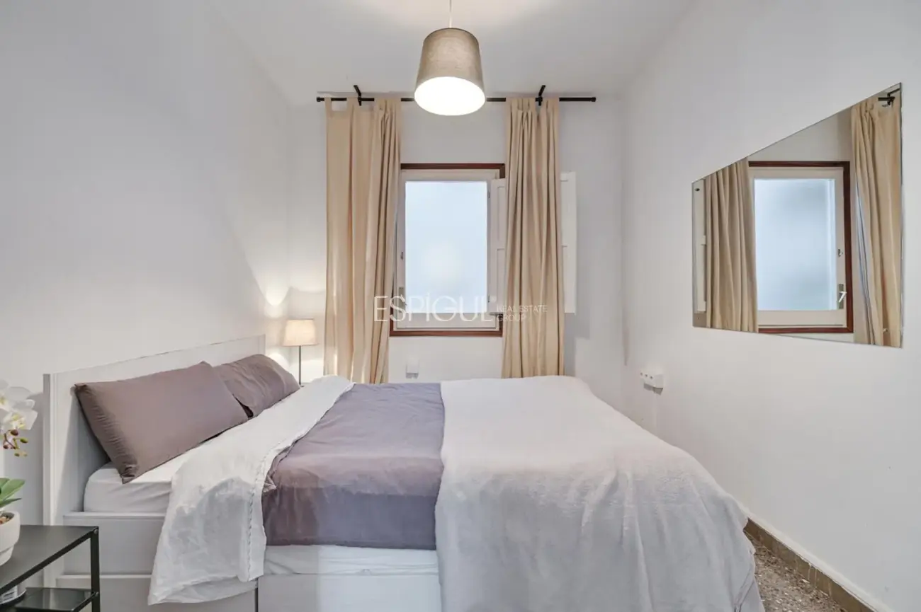 Piso en venta en Sants