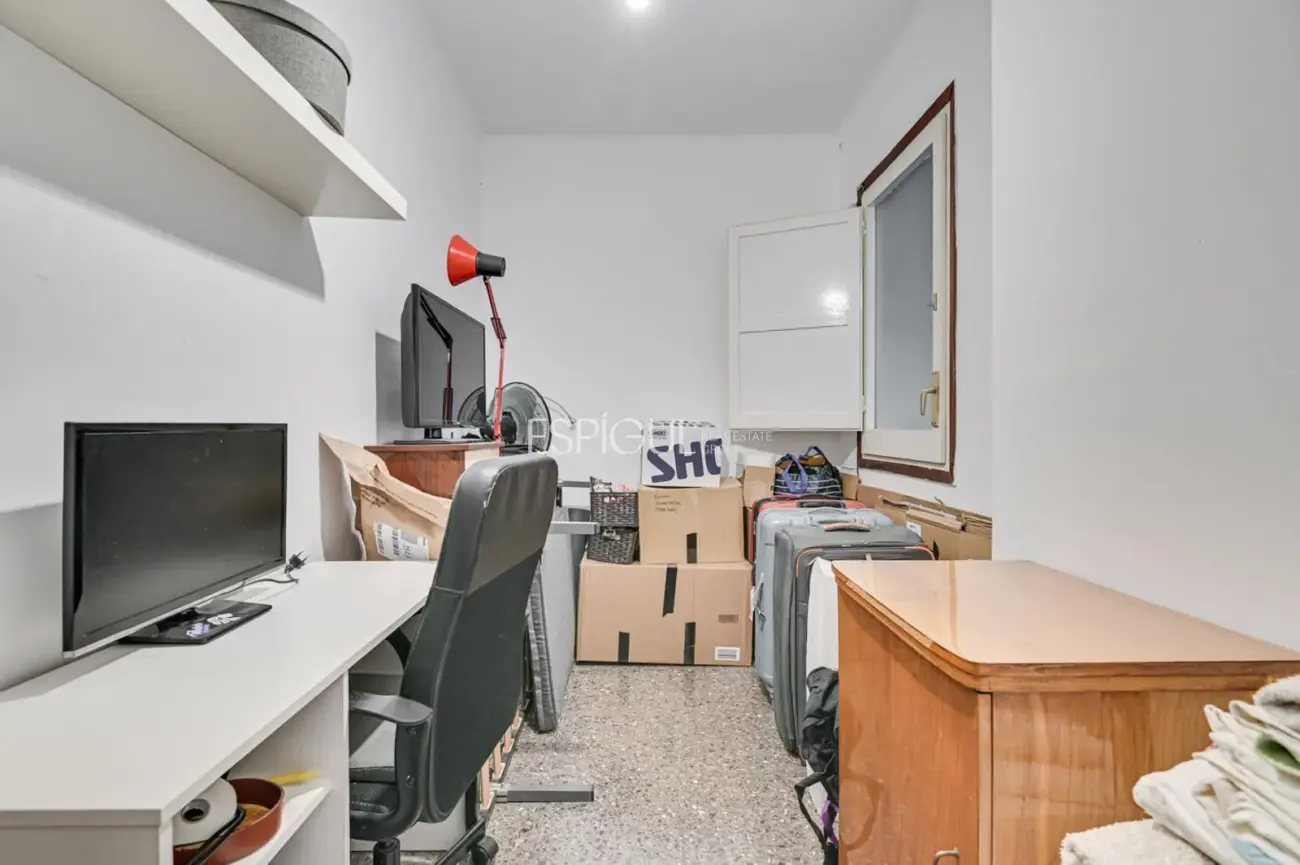 Piso en venta en Sants