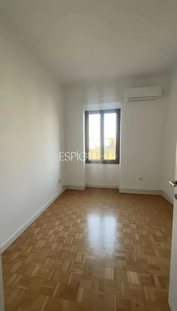 Appartement extérieur à vendre à Goya, quartier de Salamanca.