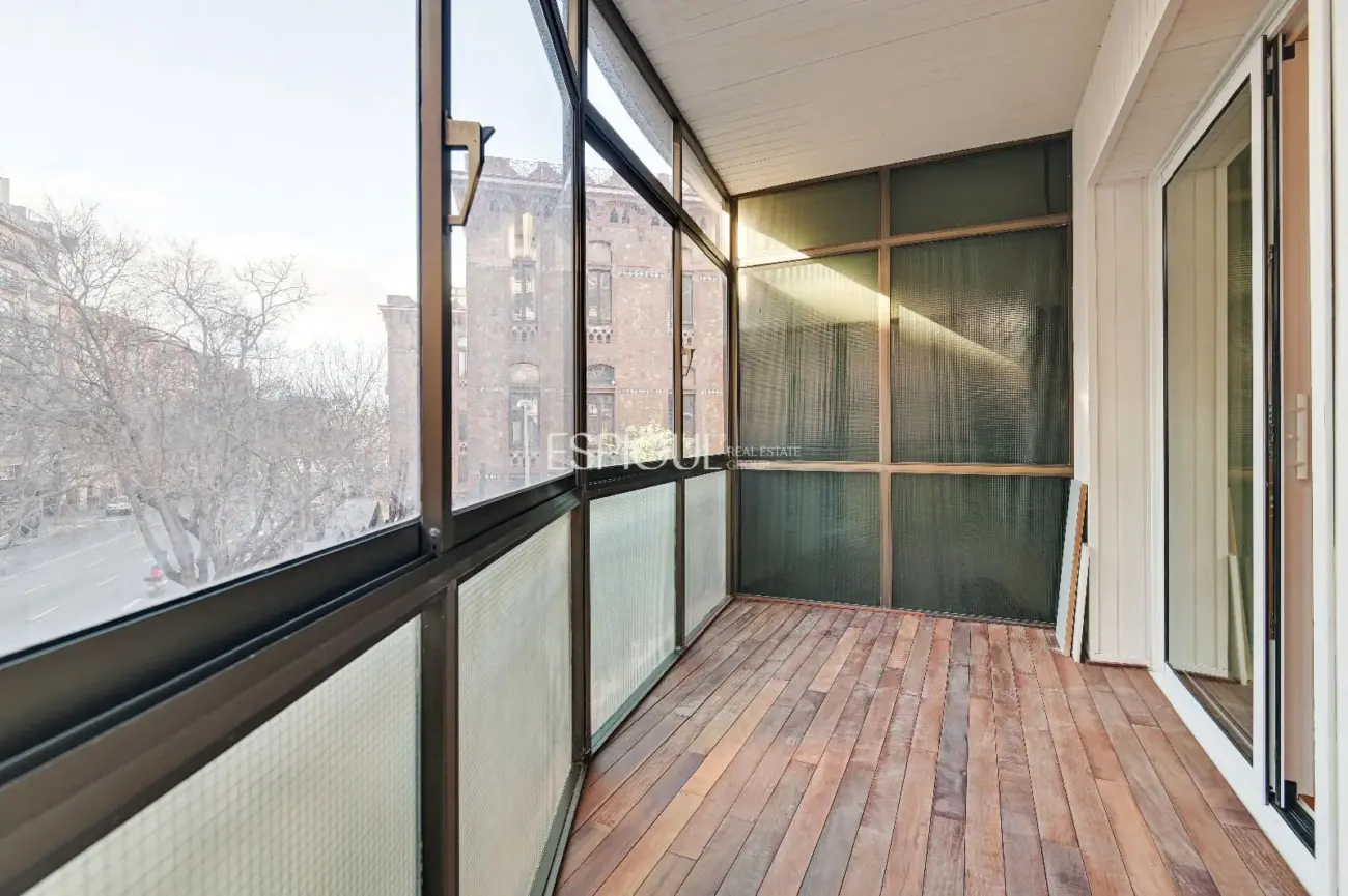 Piso en venta reformado en Les Corts