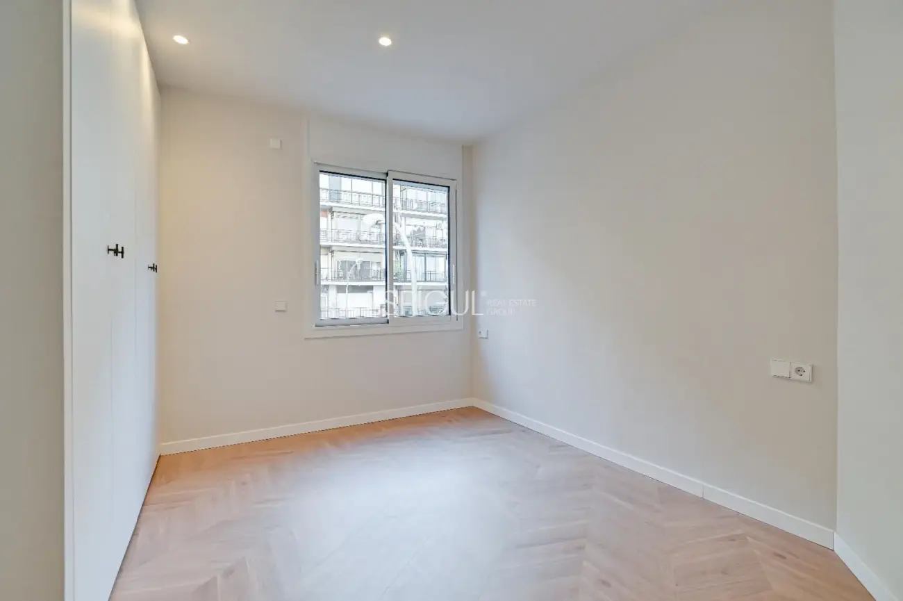 Piso en venta reformado en Les Corts