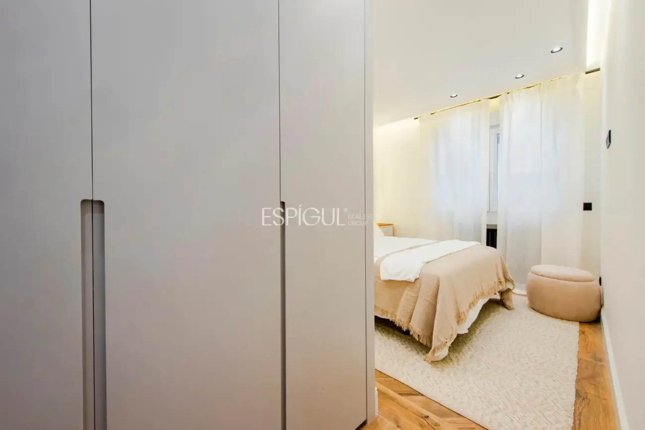 Piso en venta reformado en Recoletos