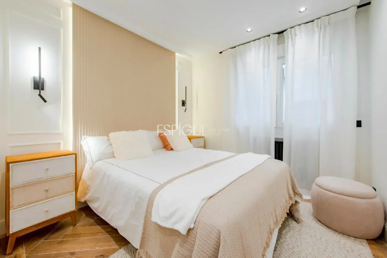 Piso en venta reformado en Recoletos