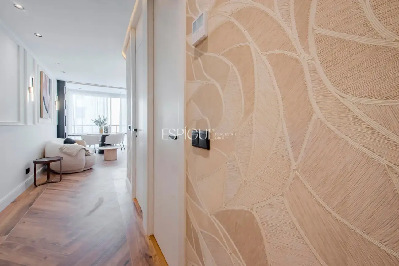 Piso en venta reformado en Recoletos