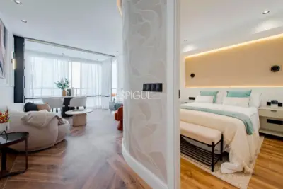 Piso en venta reformado en Recoletos