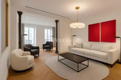 Piso en venta reformado en Trafalgar, Chamberí.