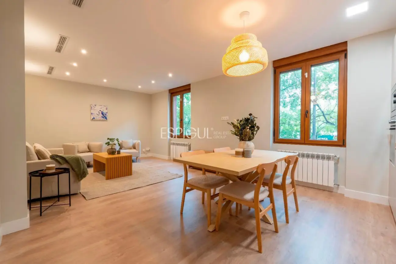 Piso exterior y luminoso en Calle Alcalá, Goya