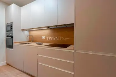 Piso exterior y luminoso en Calle Alcalá, Goya