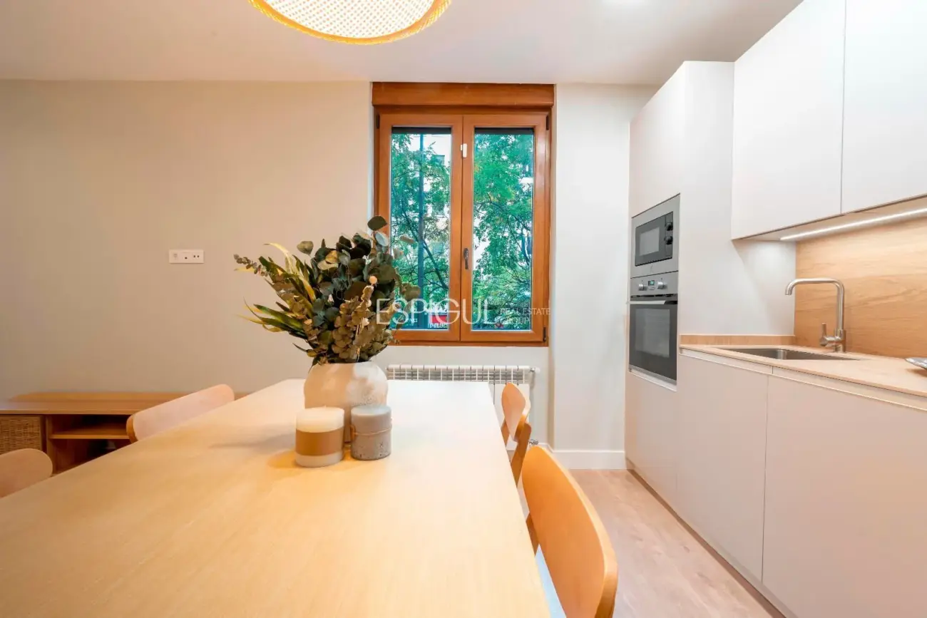 Piso exterior y luminoso en Calle Alcalá, Goya