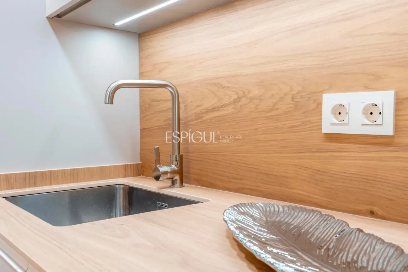 Piso exterior y luminoso en Calle Alcalá, Goya