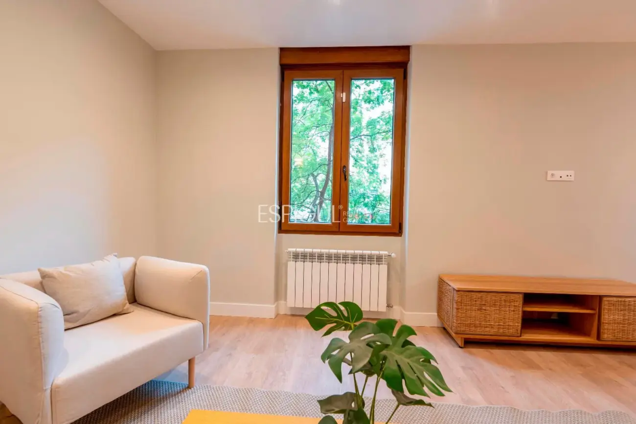 Piso exterior y luminoso en Calle Alcalá, Goya