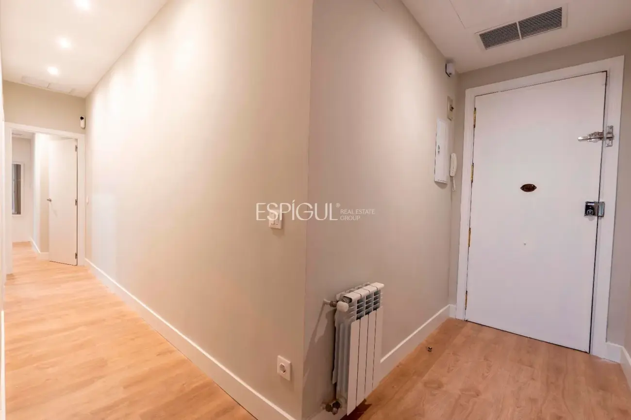 Piso exterior y luminoso en Calle Alcalá, Goya