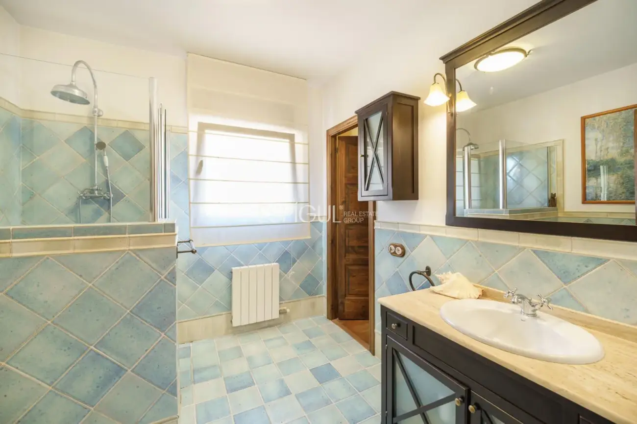 Exclusive Property in Argentona: