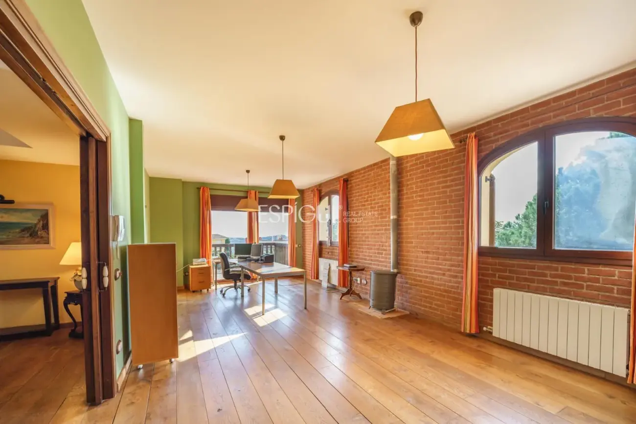 Exclusive Property in Argentona: