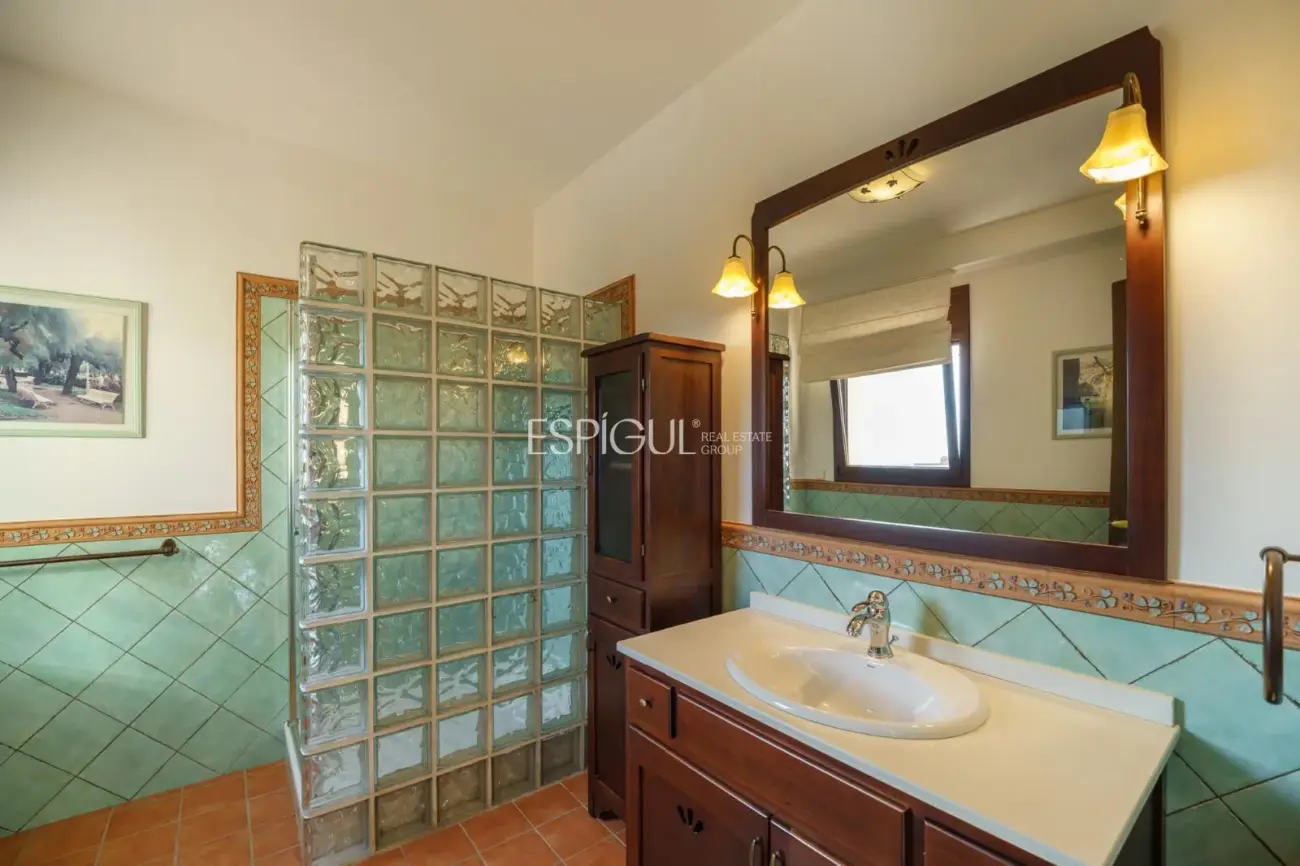 Exclusive Property in Argentona: