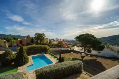 Exclusive Property in Argentona: