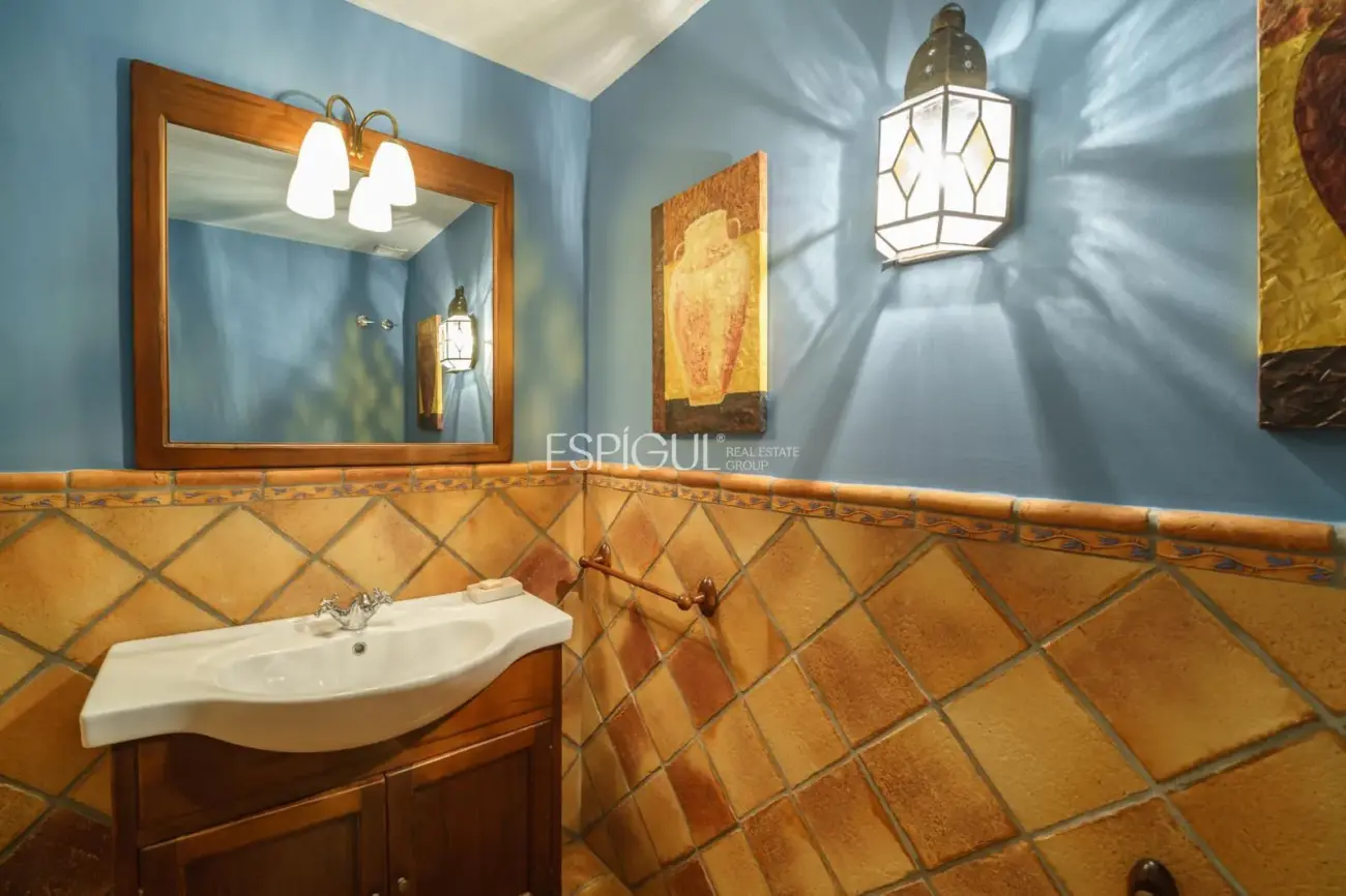 Exclusive Property in Argentona: