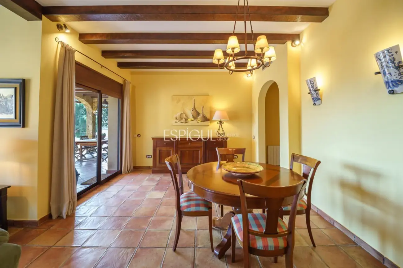 Exclusive Property in Argentona: