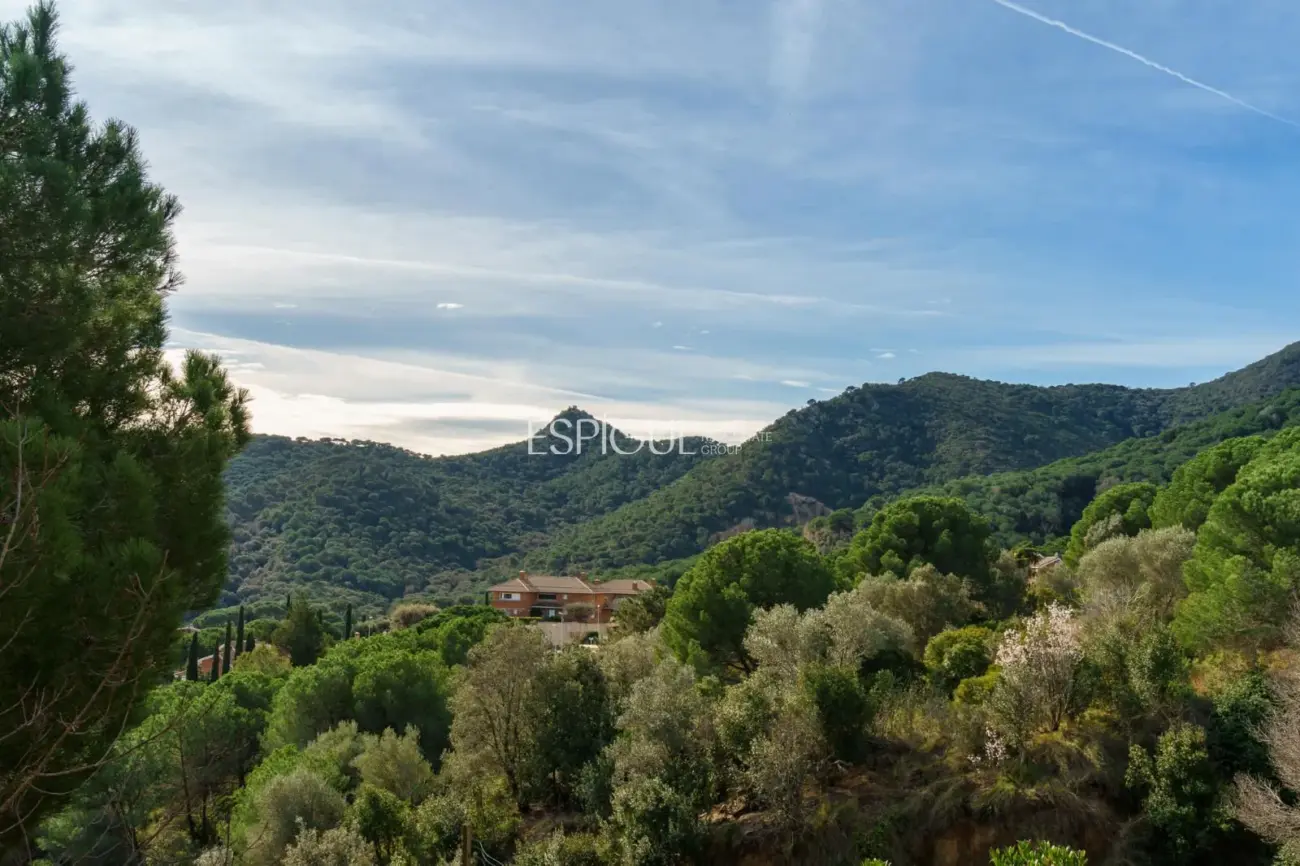 Exclusive Property in Argentona: