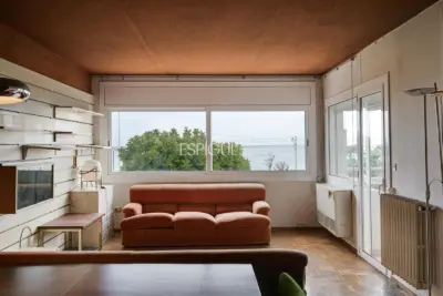 Un lienzo en blanco frente al mar, en Vilassar de Mar