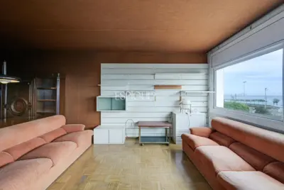 Un lienzo en blanco frente al mar, en Vilassar de Mar