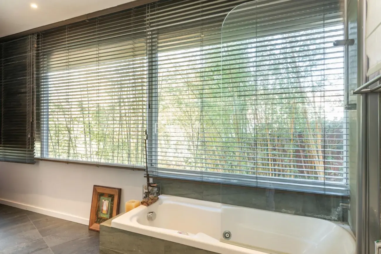 Villa con piscina y vistas al mar en Sitges