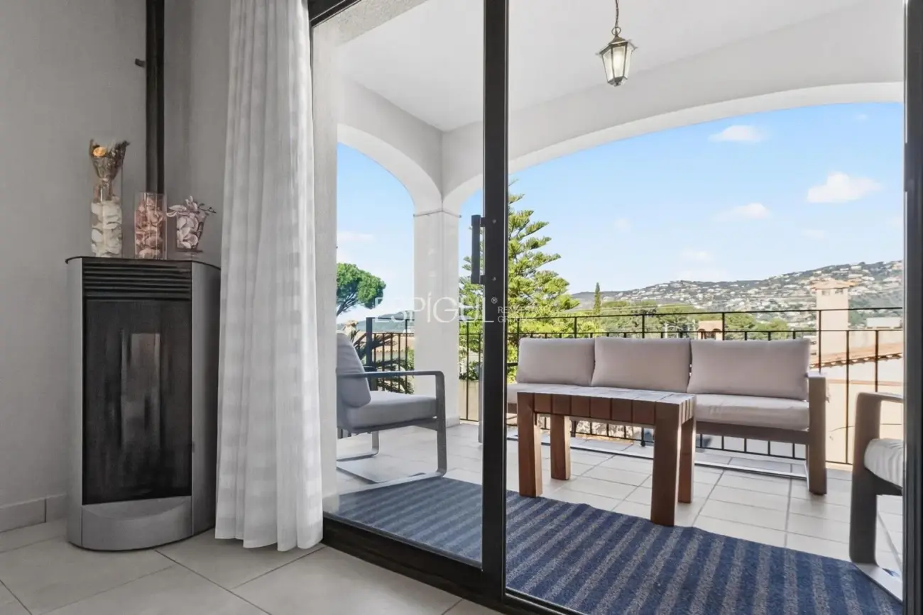 Villa con piscina y vistas en S’Agaró