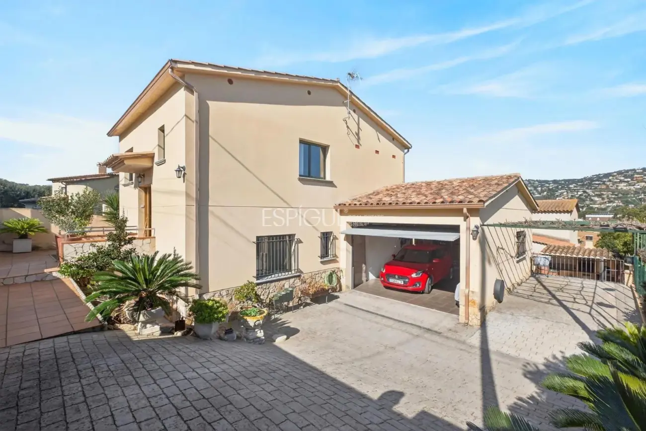 Villa con piscina y vistas en S’Agaró