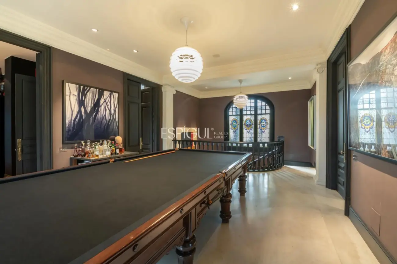 Villa modernista única de 1914 completamente restaurada y reformada